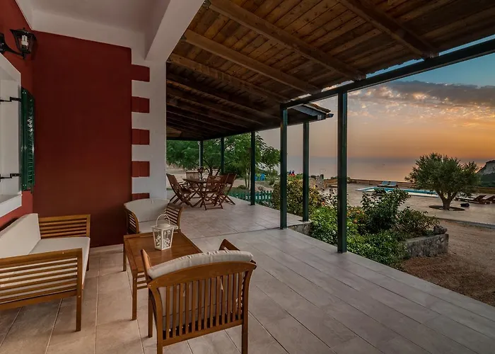 Villa Nina Kerí